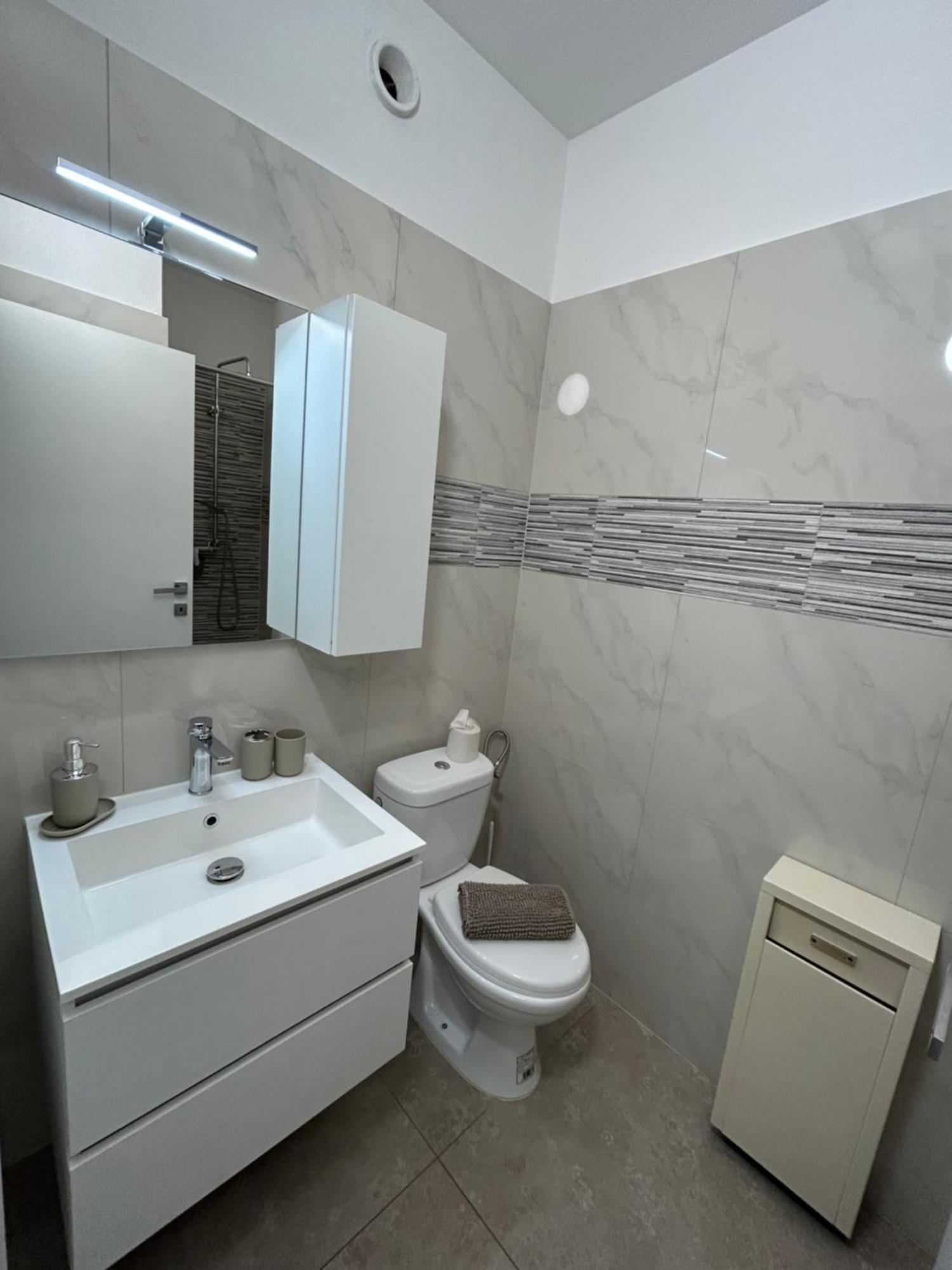 *Veranda'S Rooms* - Free Parking In Central Lugano Exterior photo