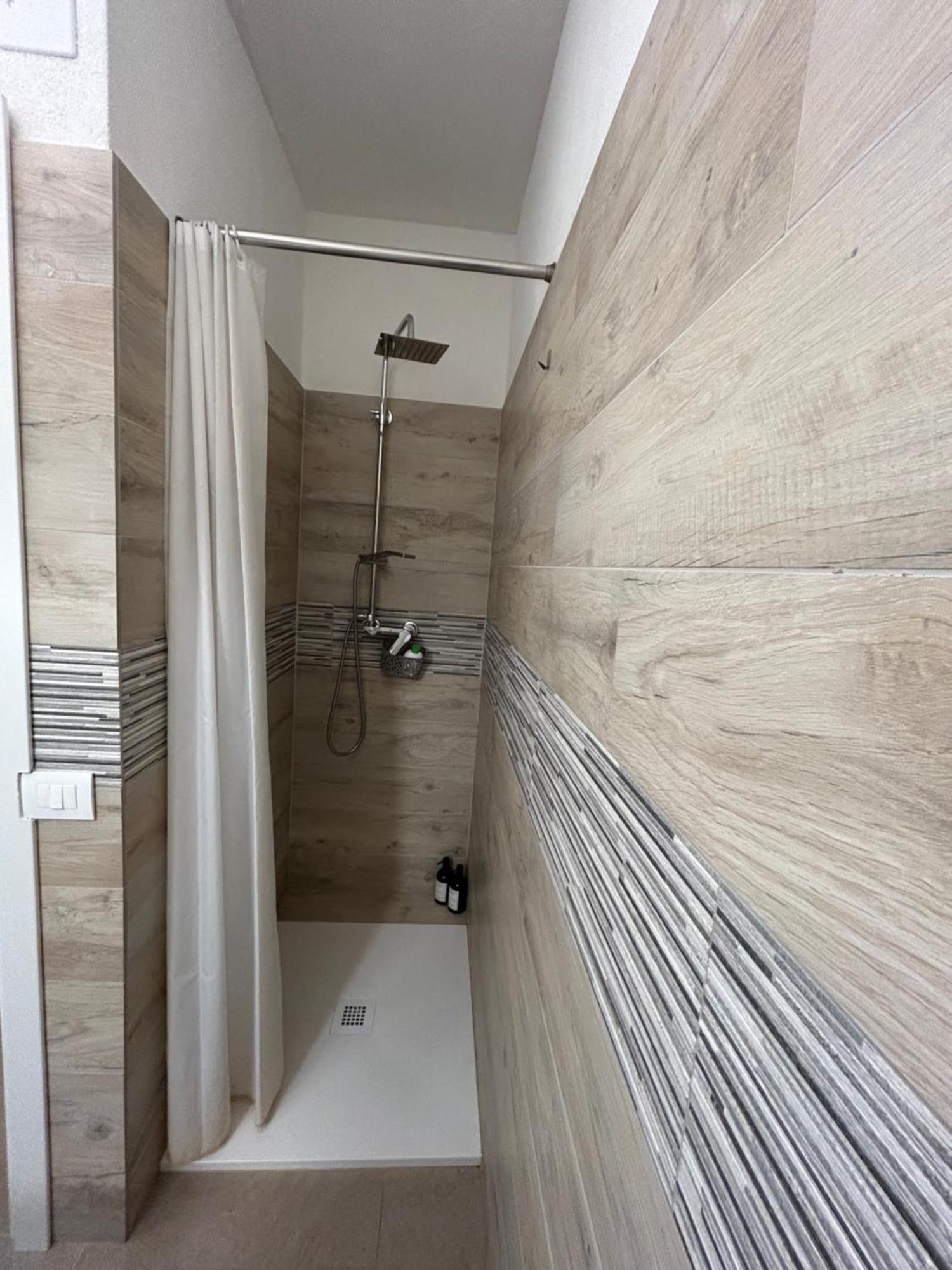 *Veranda'S Rooms* - Free Parking In Central Lugano Exterior photo